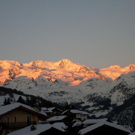 Residence Les Myosotis Champoluc Exterior photo