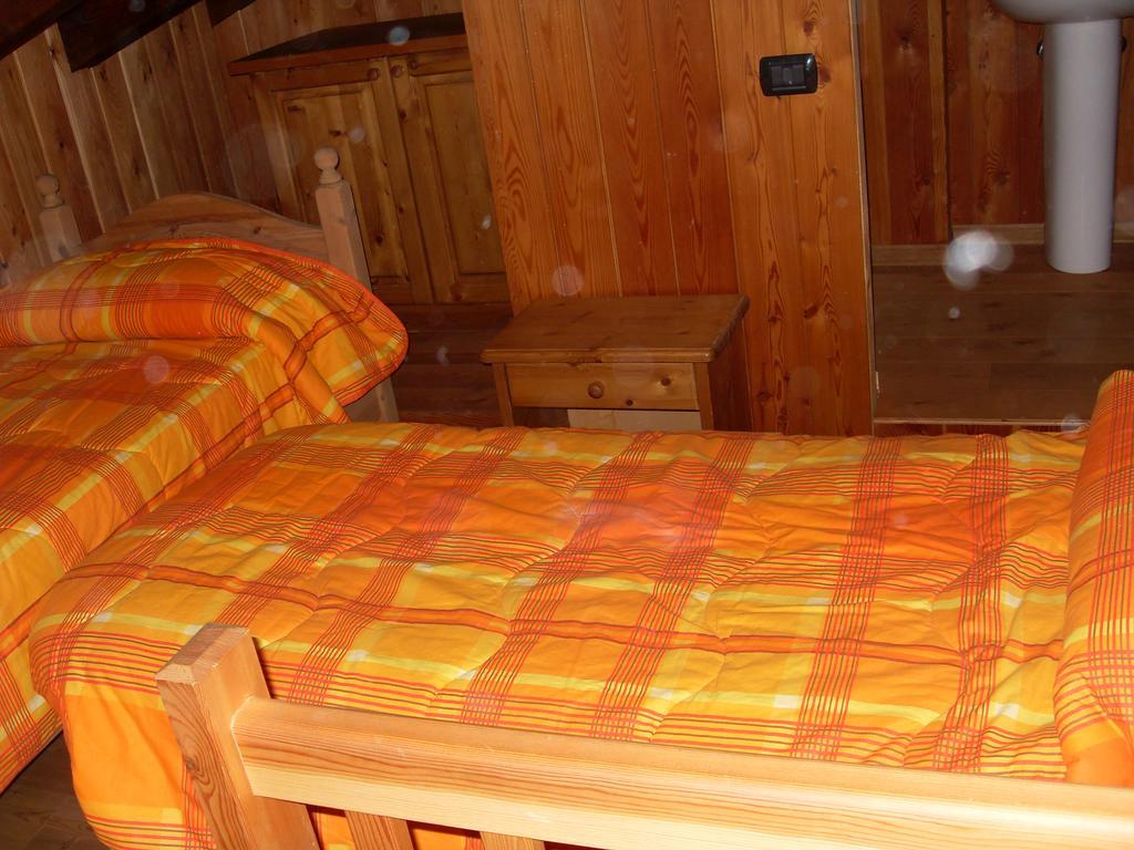 Residence Les Myosotis Champoluc Exterior photo