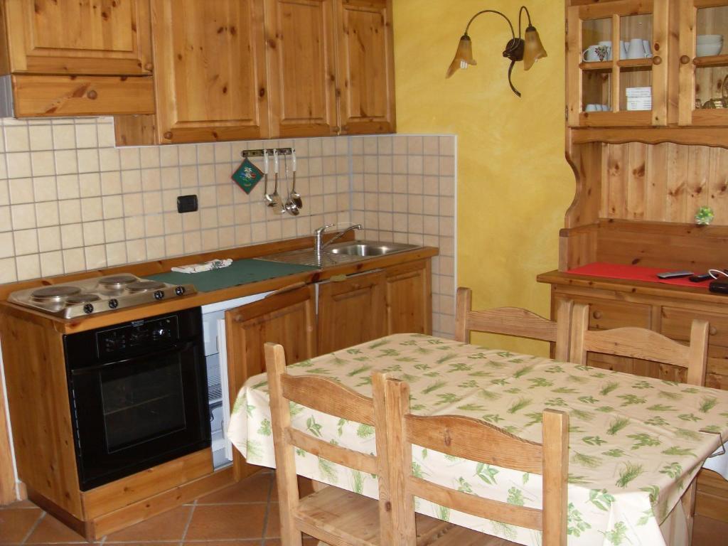 Residence Les Myosotis Champoluc Exterior photo
