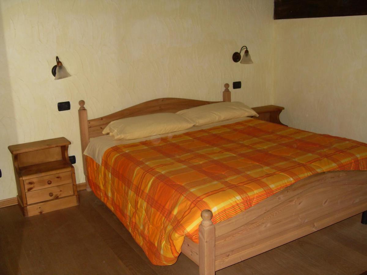 Residence Les Myosotis Champoluc Room photo